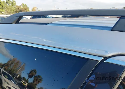 2003 Volvo Xc90 T6 z USA, uszkodzony, nr VIN YV1CZ91H331003625